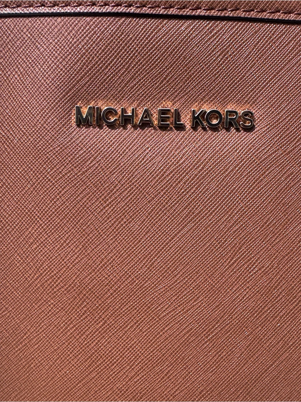 Michael Kors Jet Set travel tote in luggage brown saffiano leather - Picture 14 of 17